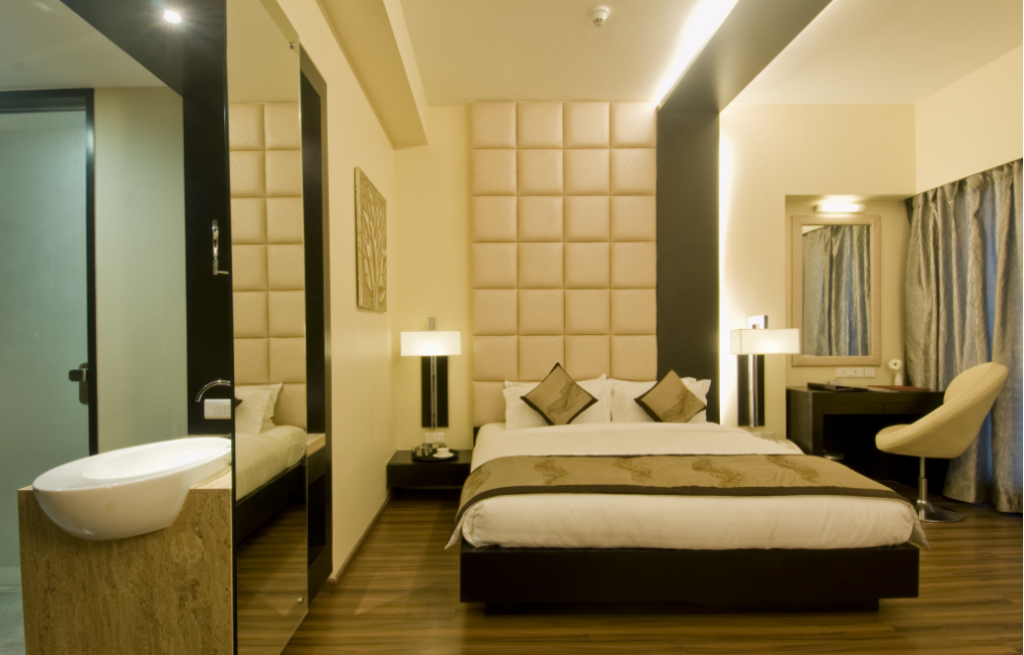 Goldfinch Hotel room in Mumbai