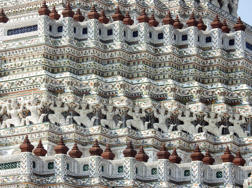 Wat Arun architecture