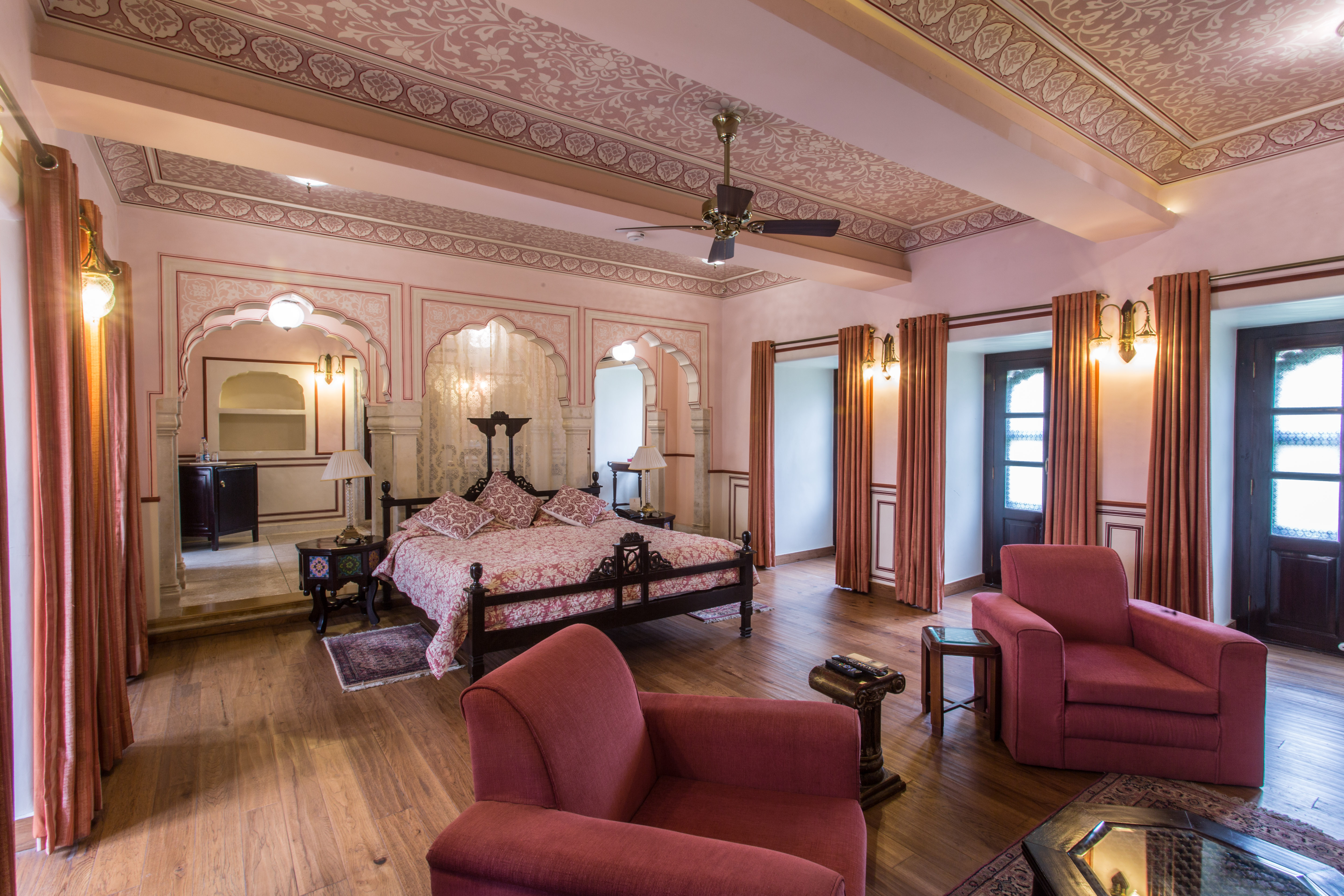 Royal Suite @ Royal Heritage Haveli by Niraamaya Retreats, Jaipur