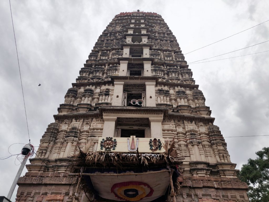 The temple tower at Mangalagiri
