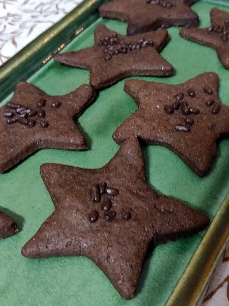 Baked chocolate cookies