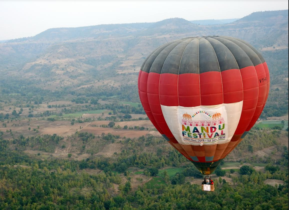 Hot Air Balloon at the Mandu Festival